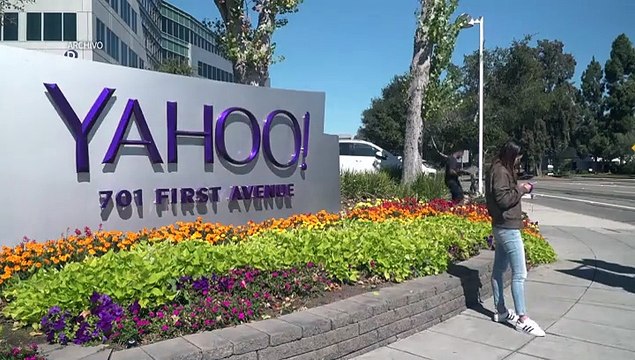 Dos agentes rusos inculpados por hackeo a Yahoo en EEUU