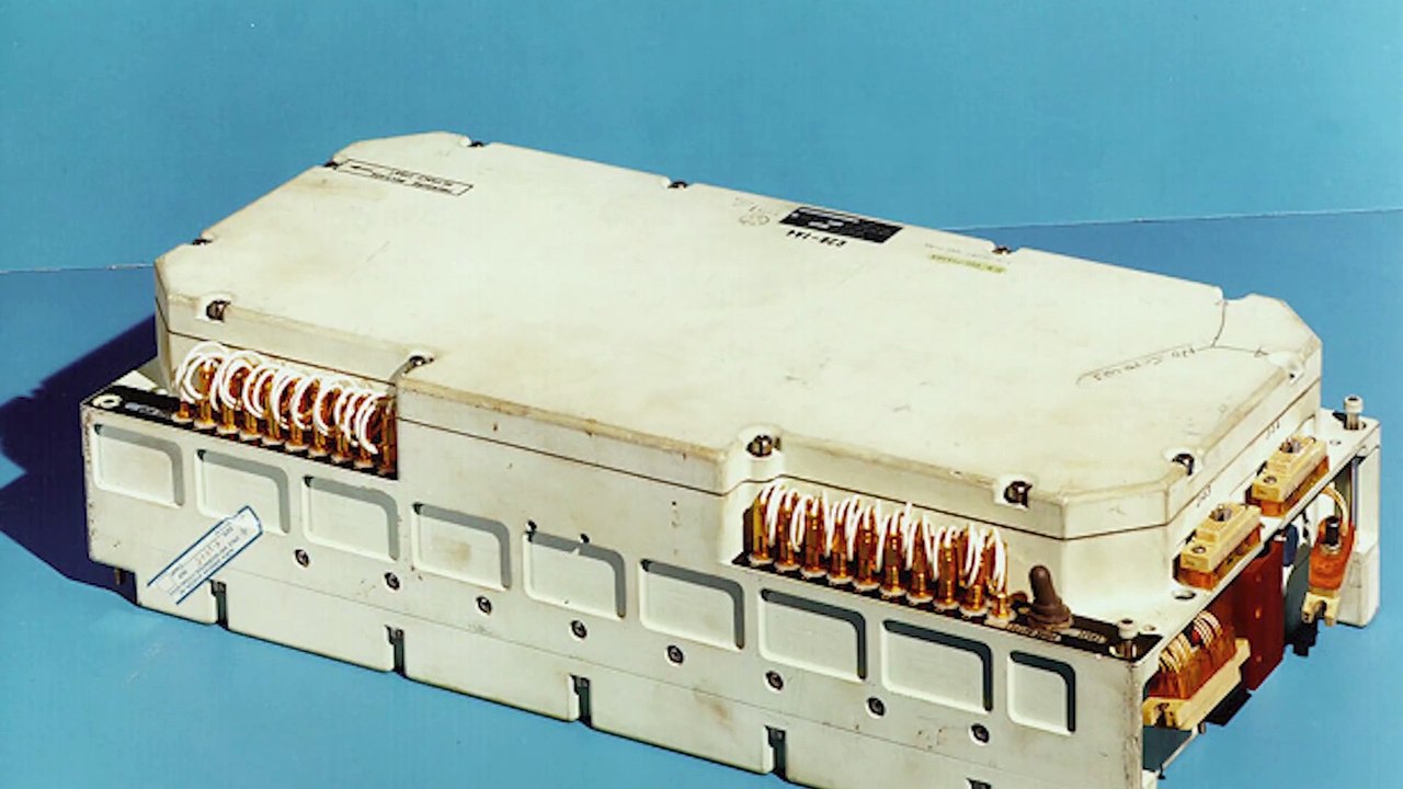 3 Apollo 1 to 11