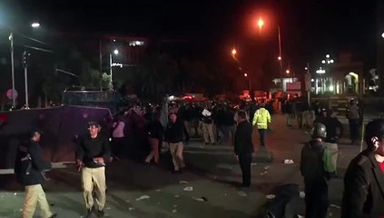 Atentado suicida sacude este de Pakistán