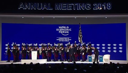 Donald Trump defiende su gobierno en Davos