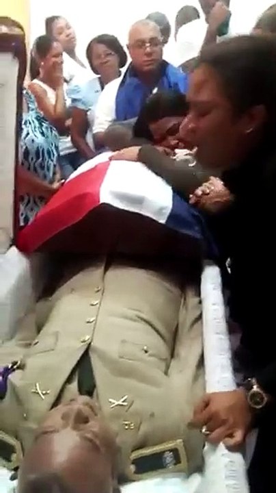 Velatorio del teniente coronel Juan Antonio Terrero.mp4