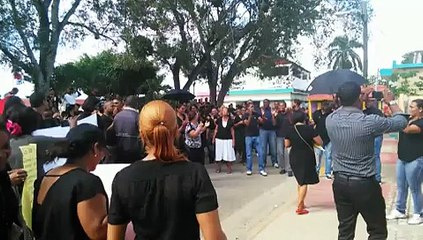 Profesores marchan en la provincia La Altagracia