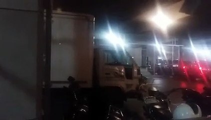 Camionetas con agentes especiales en la Procuraduría