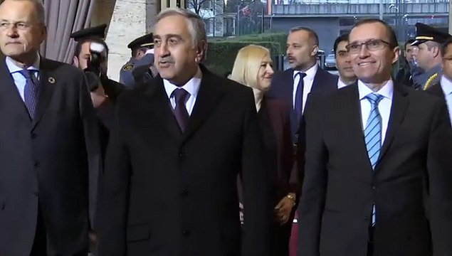 Se reanudan en Suiza las negociaciones para reunificar Chipre