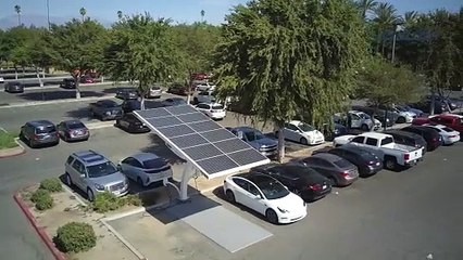 الإمارات تستهدف 500 محطة شحن كهربائي