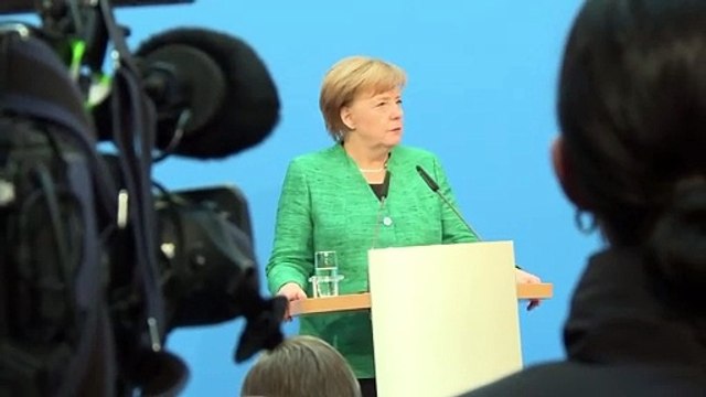 Merkel sienta las bases para otro mandato en Alemania a cambio de sacrificios