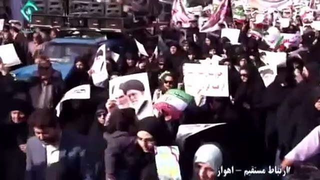 Miles de iraníes salen a las calles para apoyar al gobierno