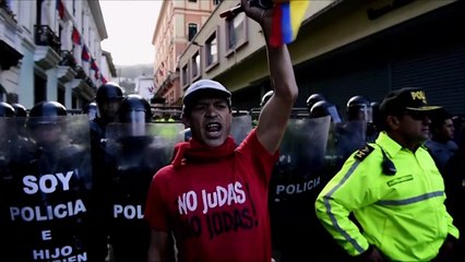 Partidarios de Correa protestan contra orden de prisión