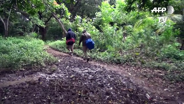 Perseguidos, activistas nicaragüenses migran a Costa Rica