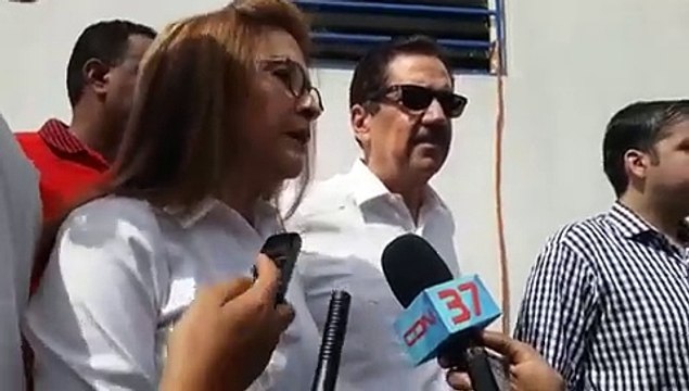 Carolina Mejía vota en convención del PRM