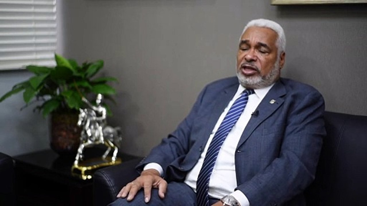 Entrevista a Radhamés Camacho