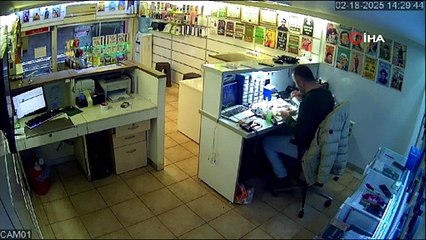 Cep telefonu bataryasının patlama anı kamerada