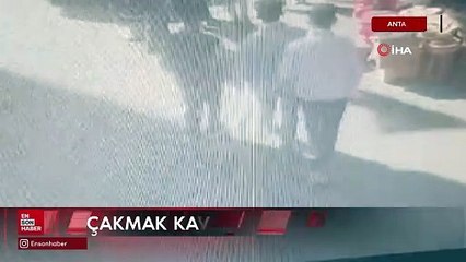 Antalya'da çakmak istediği kişiyi bıçakladı