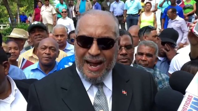 ofrenda floral militares retirados