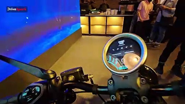 Royal Enfield Flying Flea C6: First Ever RE Electric Motorcycle Unveiled In India | RE With No Sound