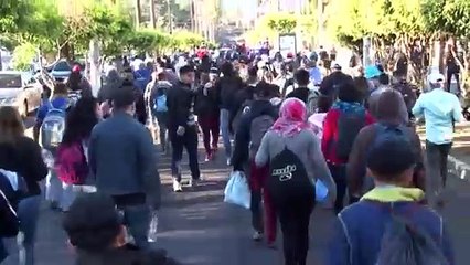 Salvadoreños parten para llegar a EEUU o quedarse en México