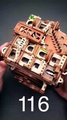 Architecto is a real challenge with more than 900 pieces to assemble in order to then solve the enigma which requires 116 movements