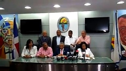 Diputados del PRD amenazan con juicio político contra jueces del TSE