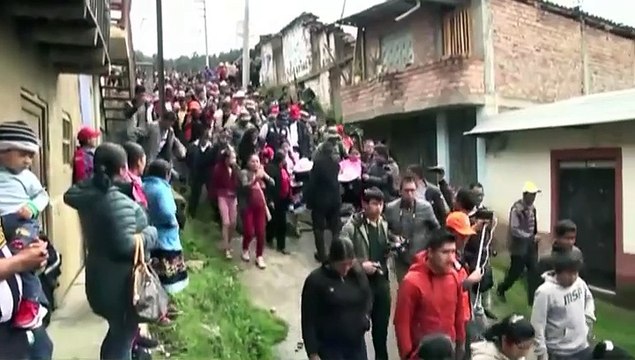 Muertos y damnificados por avalanchas de lodo en Perú