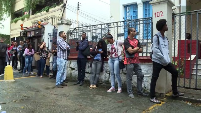 Para los desempleados en Brasil, cualquier trabajo es bienvenido