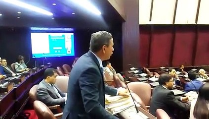 Diputado denuncia supuesta extorsión por parte del Ministerio Público