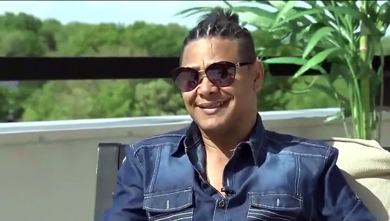 El cantante el Jeffrey critica la reelección presidencial y las letras de los cantantes urbanos