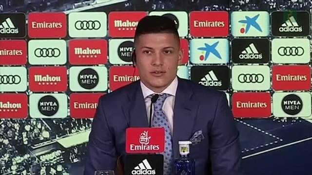 Jovic se vistió de blanco