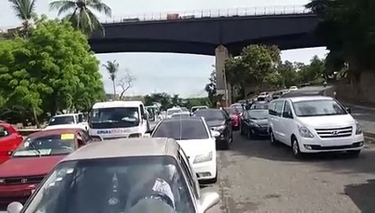 Avería impide tránsito por el fuente flotante