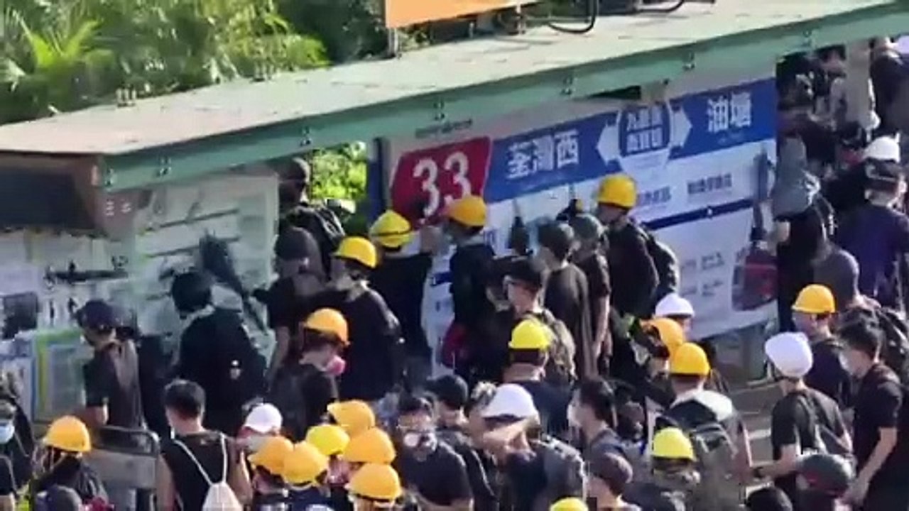 Protestas y huelga en Hong Kong provocan caos g...