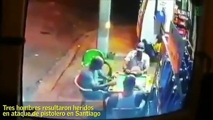 Hombre dispara contra otros tres que jugaban dominó en colmado de Santiago
