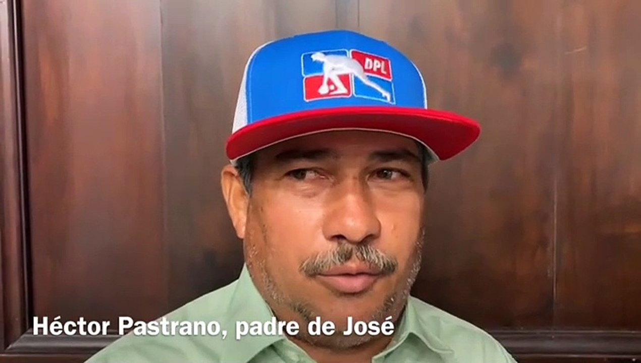 Venezolano firma