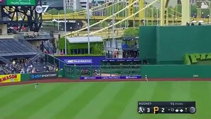 Starling Marte sacude cuadrangular