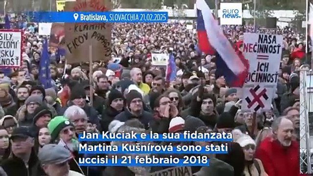 Slovacchia: proteste antigovernative nell'anniversario dell'omicidio del giornalista Ján Kuciak