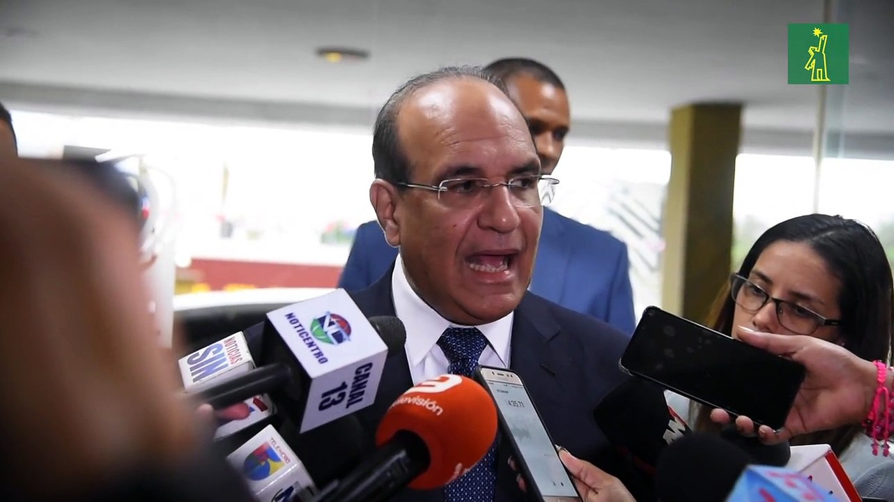 PRM deposita 4,306 precandidaturas en JCE para primarias; se reservan seis