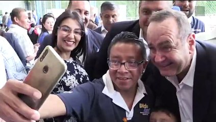 Torres y Giammattei pasan a la segunda vuelta en Guatemala