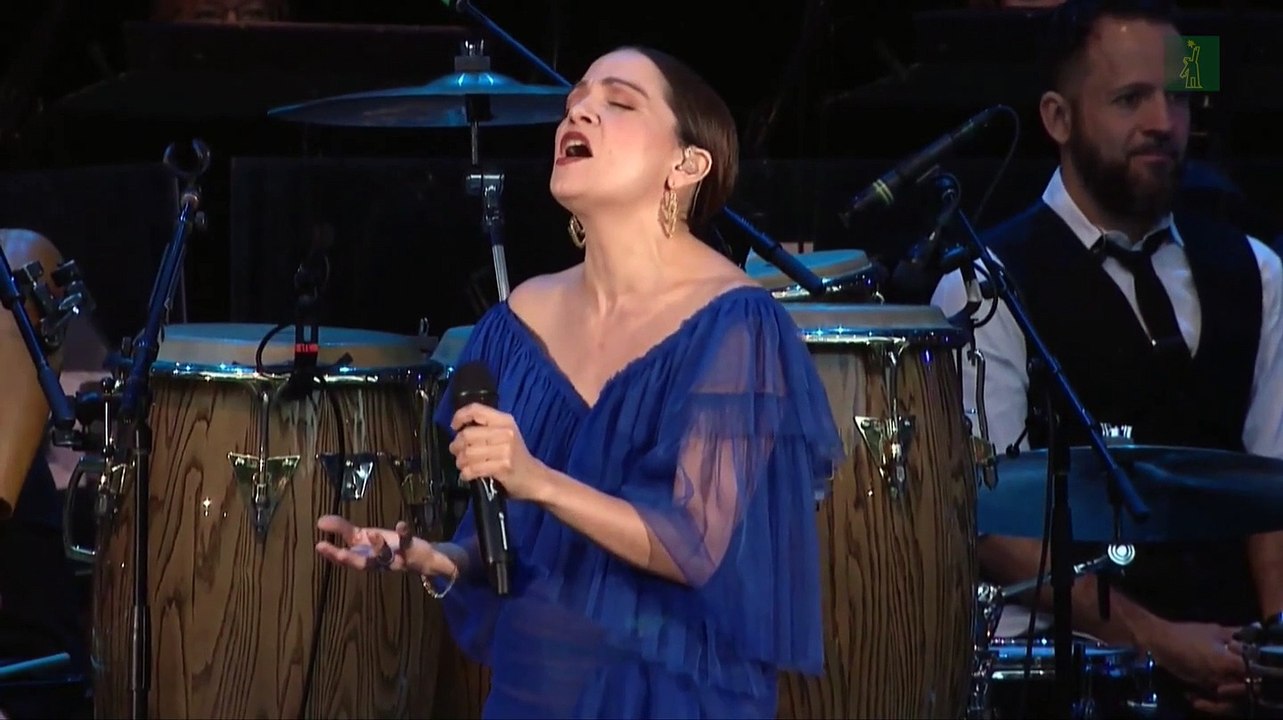 Natalia Lafourcade y Gustavo Dudamel hicieron vibrar a Los Ángeles