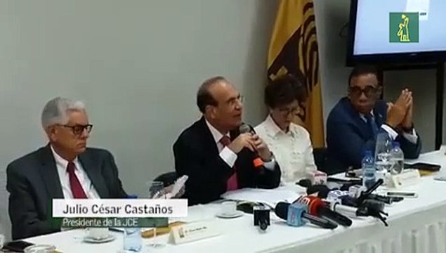 JCE advierte retendrá vehículos rotulados de precandidatos