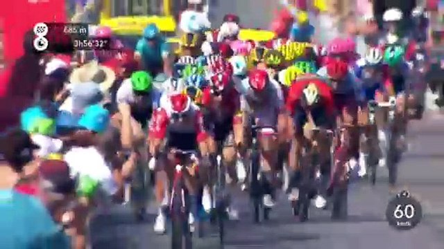 Caleb Ewans dominó Nimes y Alaphilippe conservó el maillot amarillo