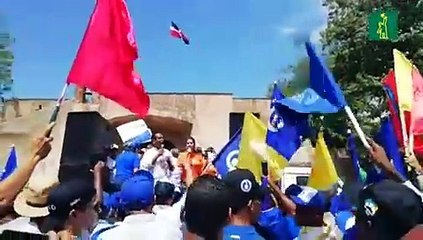 Integrantes de la Coalición denunciaron que agentes policiales desmantelaron la tarima