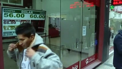 Lunes negro en los mercados de Argentina tras revés de Macri en primarias