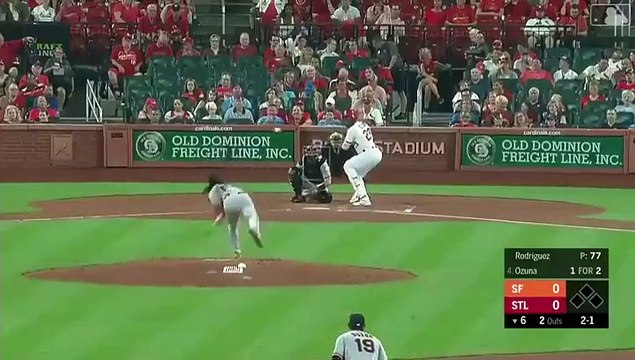 Marcell Ozuna dispara jonrón en victoria de los Cardenales