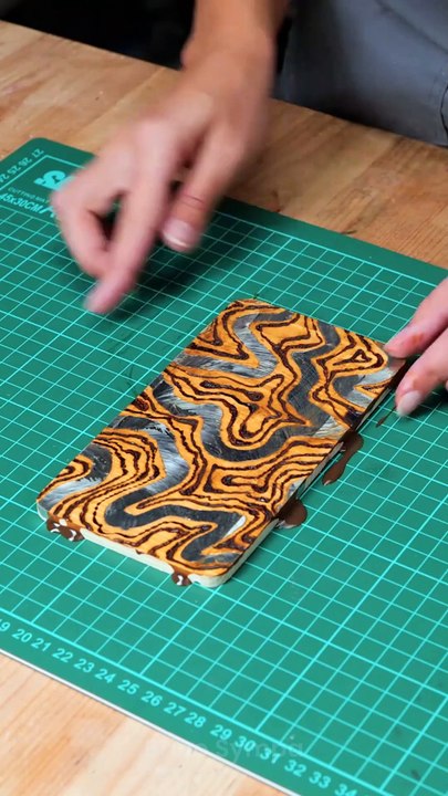 Faites ressortir votre téléphone avec des étuis personnalisés !