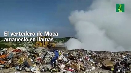 Fuego quema el vertedero de Moca