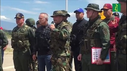 Venezuela realiza ejercicios militares en frontera con Colombia