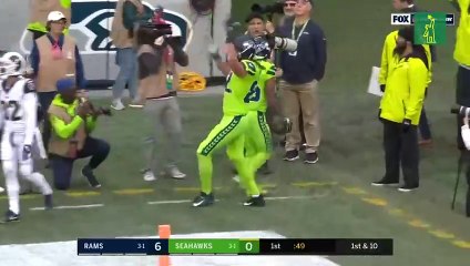 Seahawks vencen a los Rams 30 - 29