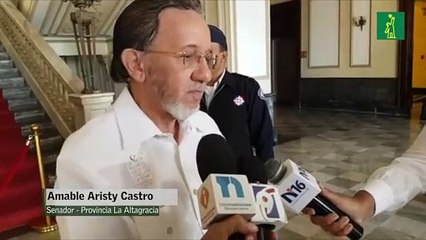 Amable Aristy Castro: "La desintegración de los partidos daña la democracia dominicana"