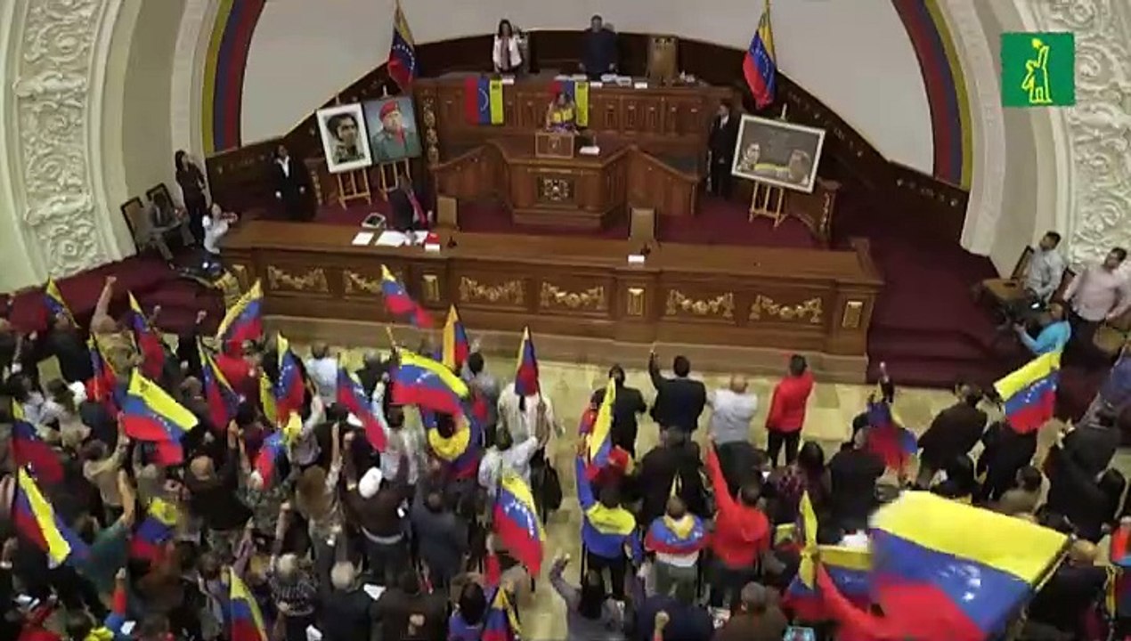 Oficialismo evaluará adelanto de elecciones parlamentarias en Venezuela