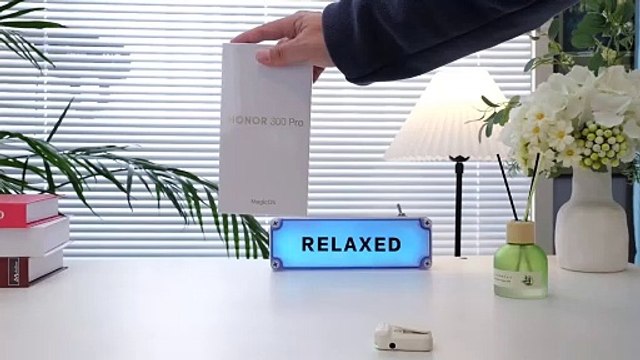 HONOR 300 Pro Quick Unboxed | Hand's-On Review | Media Tech | BIG TECH SPOTLIGHT