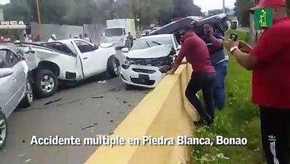 Accidente múltiple en Piedra Blanca, Bonao
