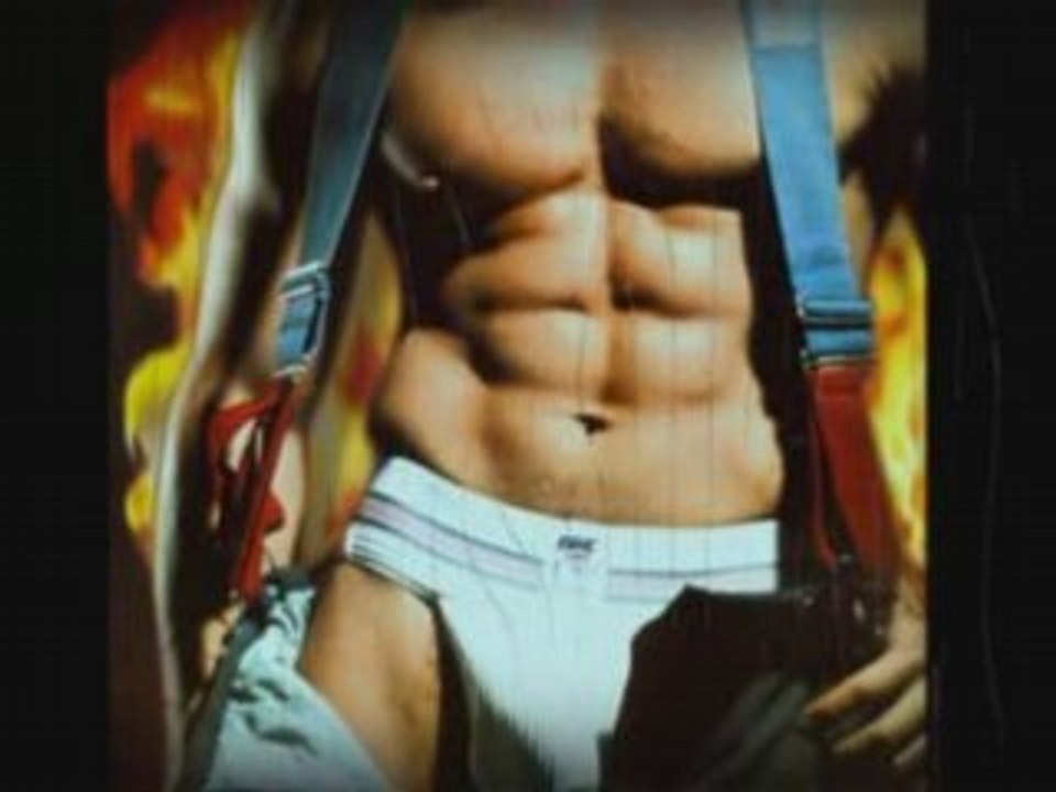 Calabrese Music - Mi Vogghiu Maritari